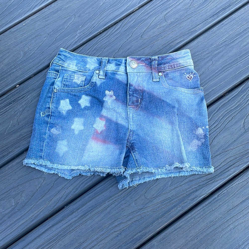 Justice Jean shorts.  Size 12S.  Great for 4th July.  Great condition